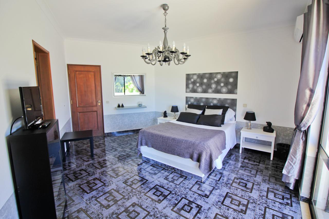 Suite Thing Hostel Lagos Esterno foto